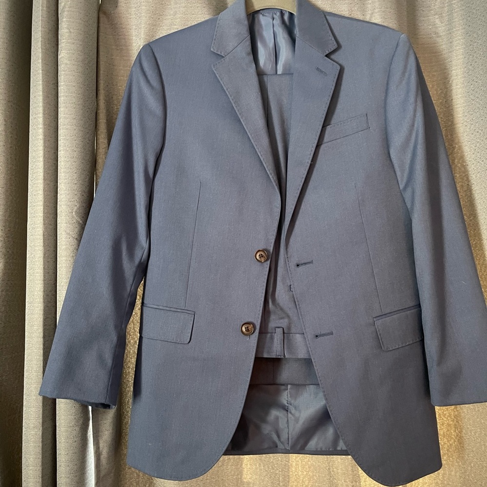 Young adult Mens suit